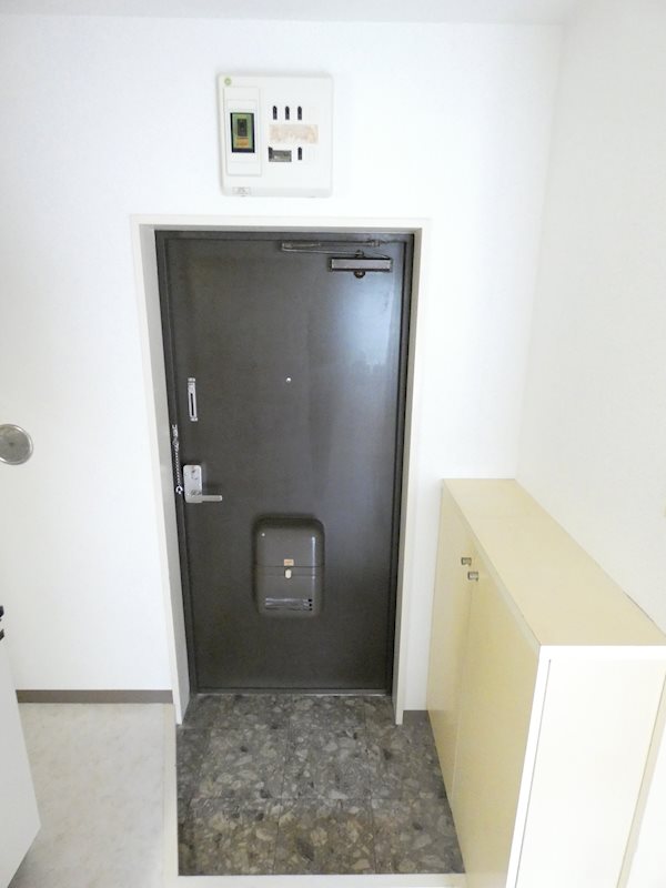 みなともハイツ南品川  玄関