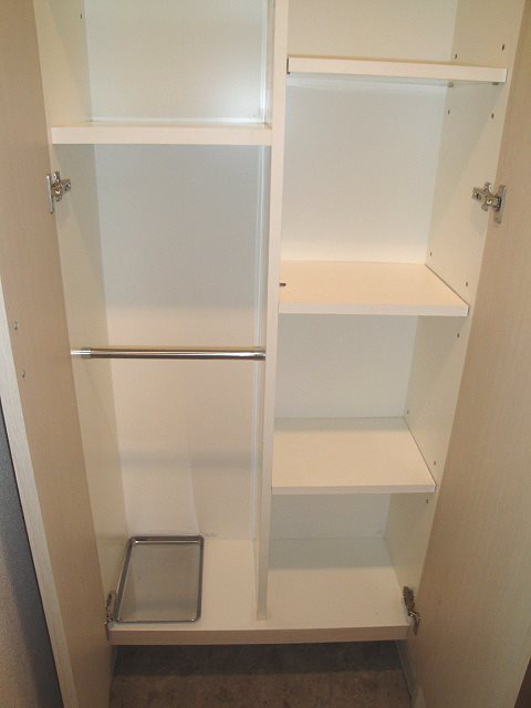 その他13