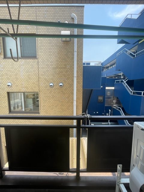 湯建ビル ベランダ