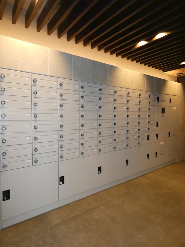 その他13