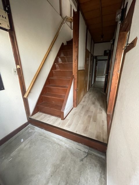 西大井２丁目戸建 玄関