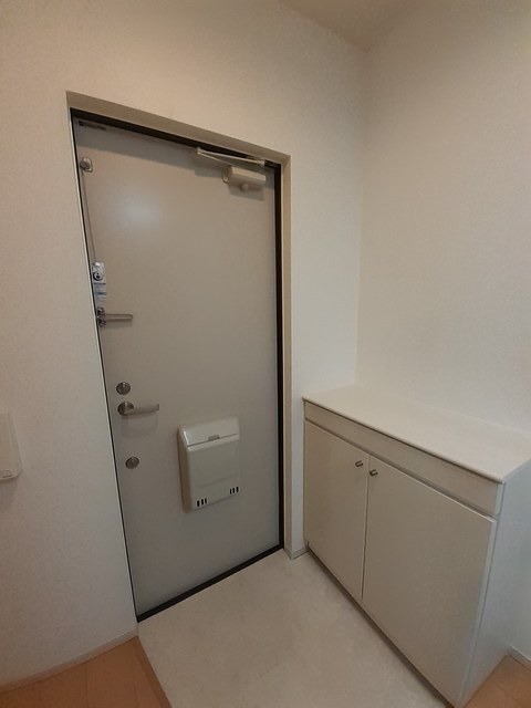 レスポワール山王 玄関