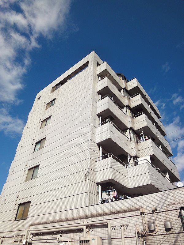 マルマスビル 301号室 外観