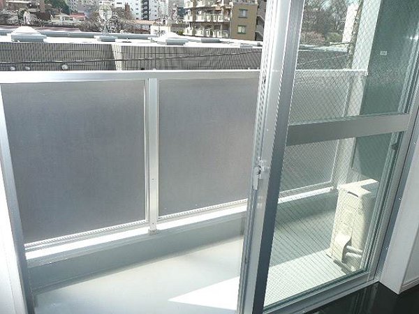 エアリーゼームス坂 ベランダ