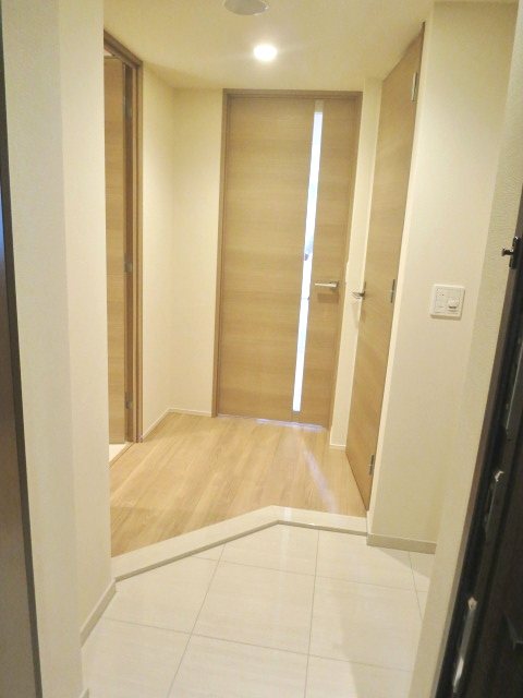 目黒第一マンションズ 玄関