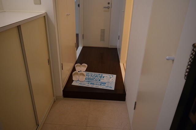 ウィンベルコーラス平塚第13 玄関