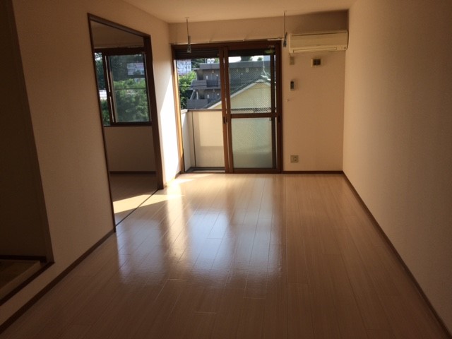 セピアコート ベッドルーム