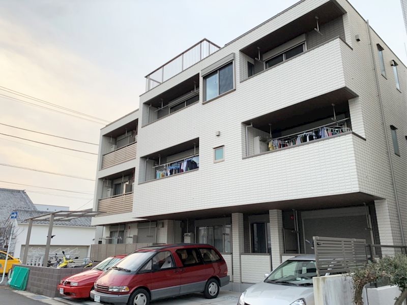 ラヴァンド 302号室 外観