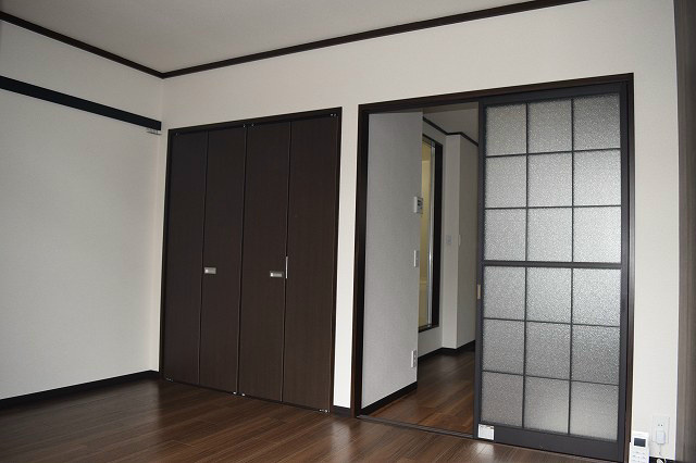 インペリアル リビング