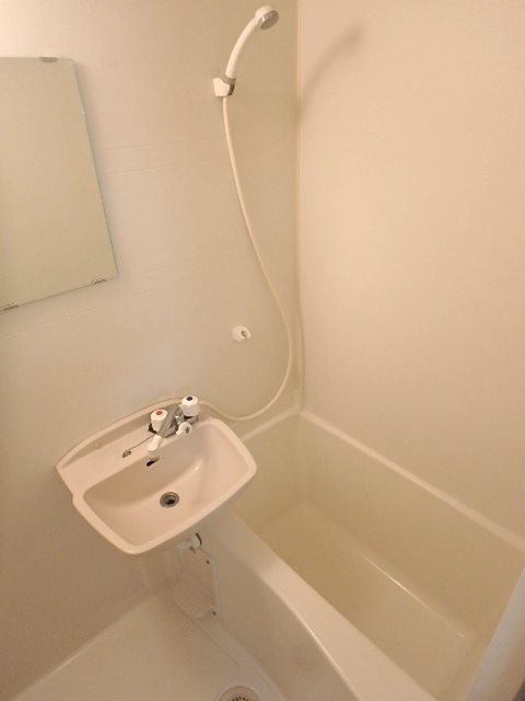 フォルスト 風呂画像