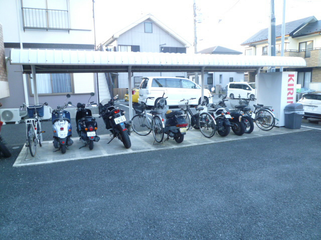 デルニエ その他外観3