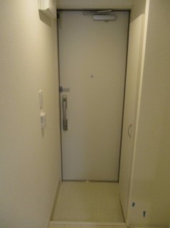 玄関 リブリ・リヴェール鎌倉 玄関