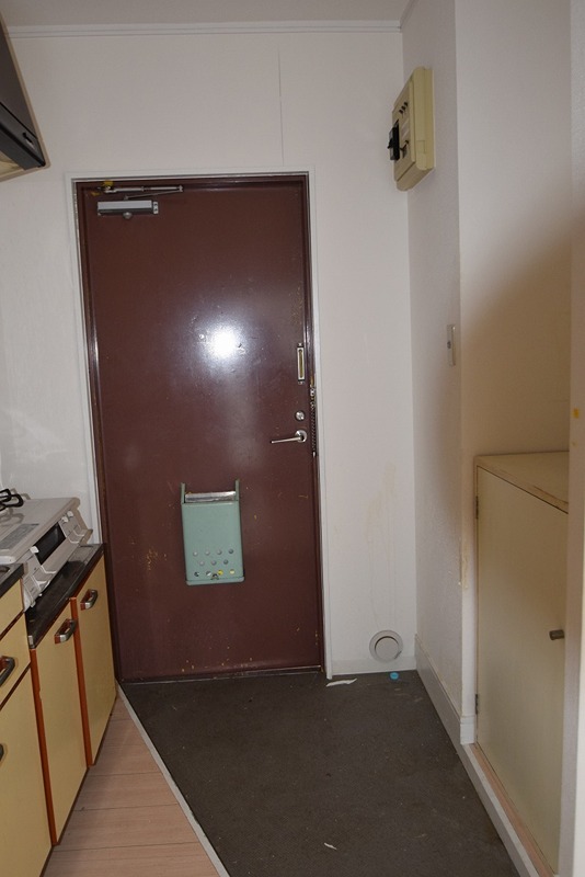 玄関 メゾン相模野 玄関