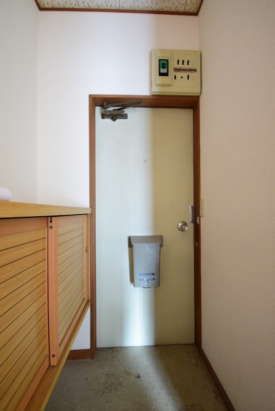 カーサ大船 玄関