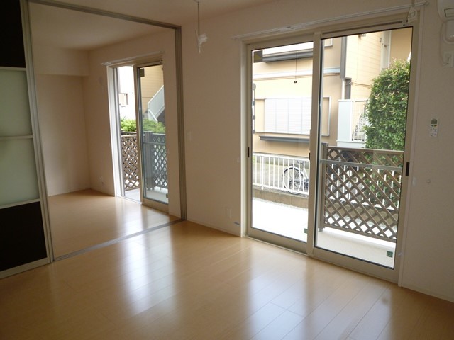 コンフィデンテⅠ リビング