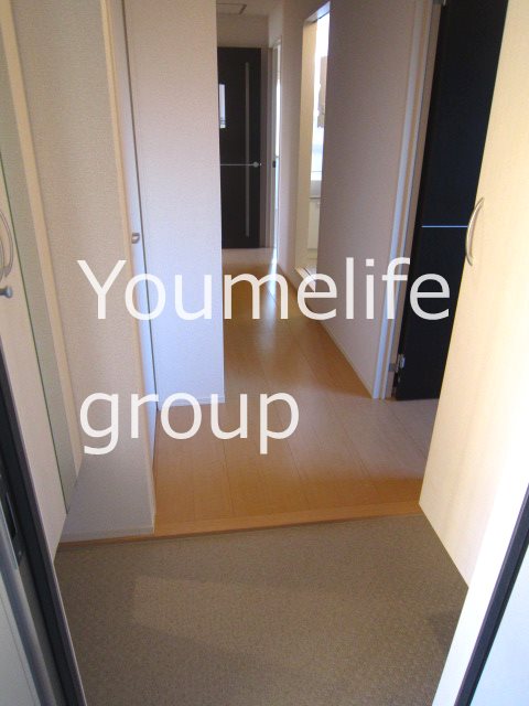 セレーソエステート 玄関