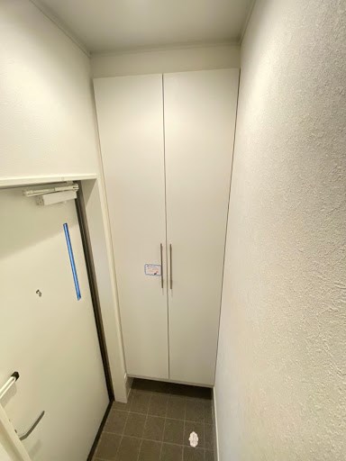 リエブル湘南 玄関