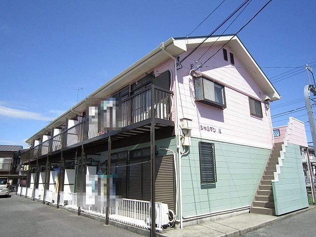 シャルマンK 203号室 外観