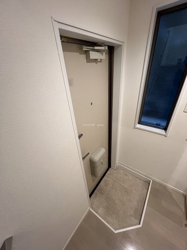 CB湘南ラティオ 玄関