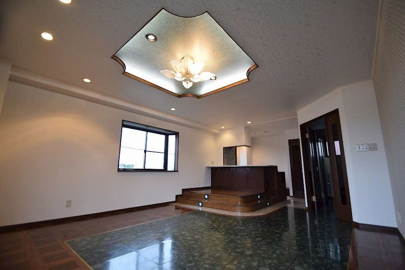 プラチナレジデンス リビング