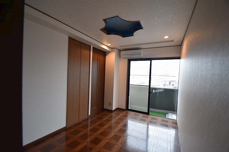 プラチナレジデンス ベッドルーム