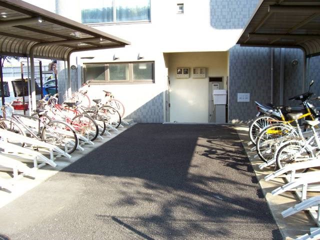 ラトゥール　レジュモー その他8