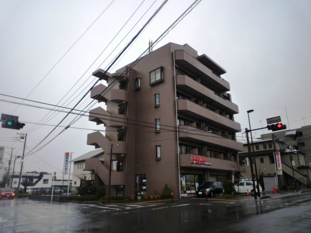 ベーネパラッツォアキ2 外観