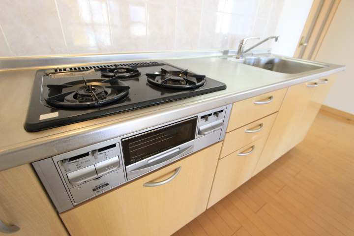 ラトゥール　レジュモー キッチン