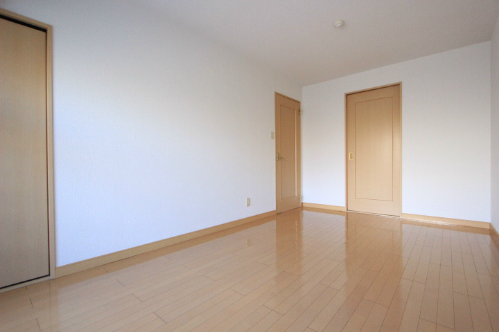 ラトゥール　レジュモー ベッドルーム