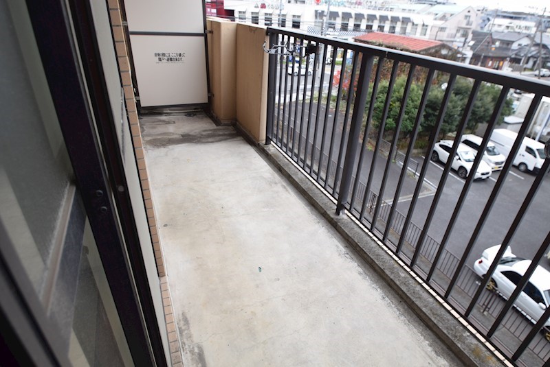 湘南山の手マンション ベランダ