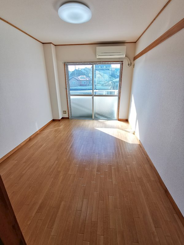 サンハイツ妻田 ベッドルーム