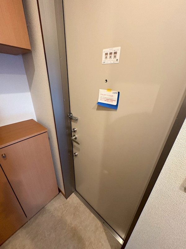 ローズマリナス由比ヶ浜 玄関