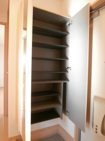 ロイヤルクレスト 玄関