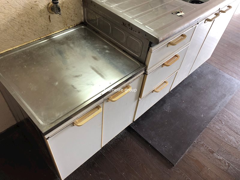ホワイトハウス沼目B キッチン