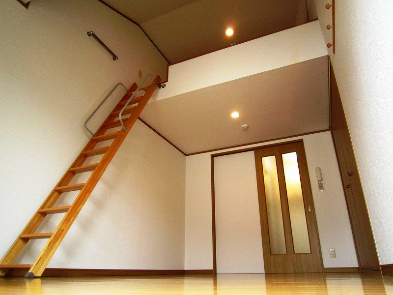 エタニティ リビング