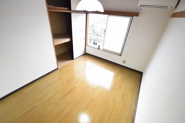 英ハイツ リビング