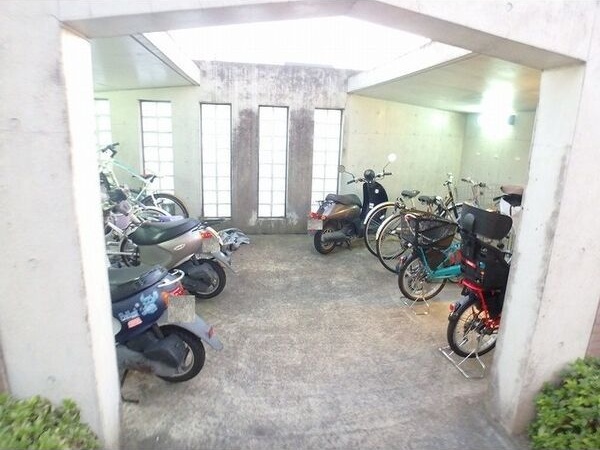 シャトレー上落合 その他外観2