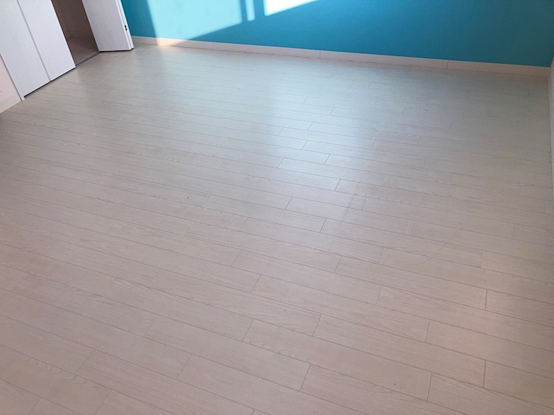 プラスガレージ秦野  リビング