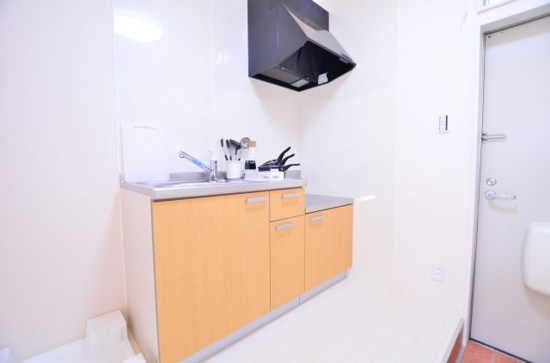 プラスガレージ秦野  キッチン