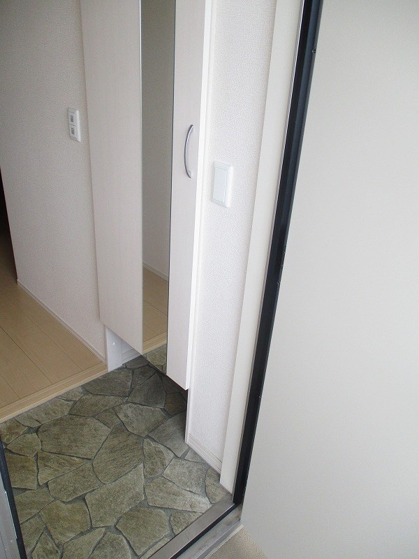 リーフガーデンⅡ 玄関