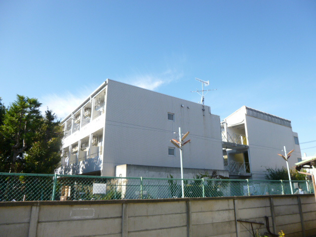 ステアーズアパートメント 308号室 外観