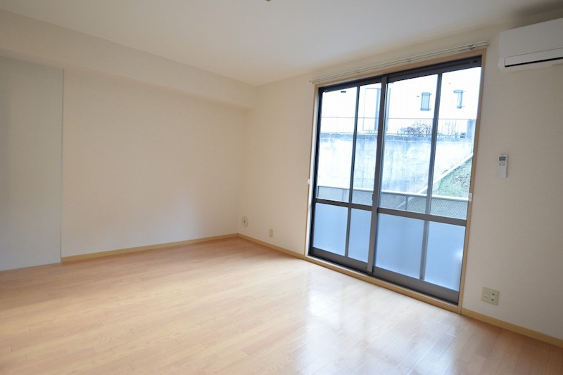 カサベルデ リビング