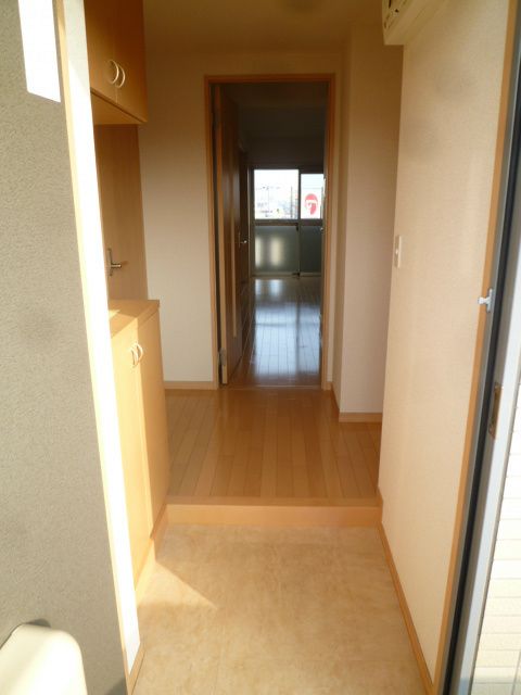 エバーグリーン 玄関