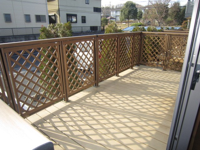 ロイヤルコートA ベランダ