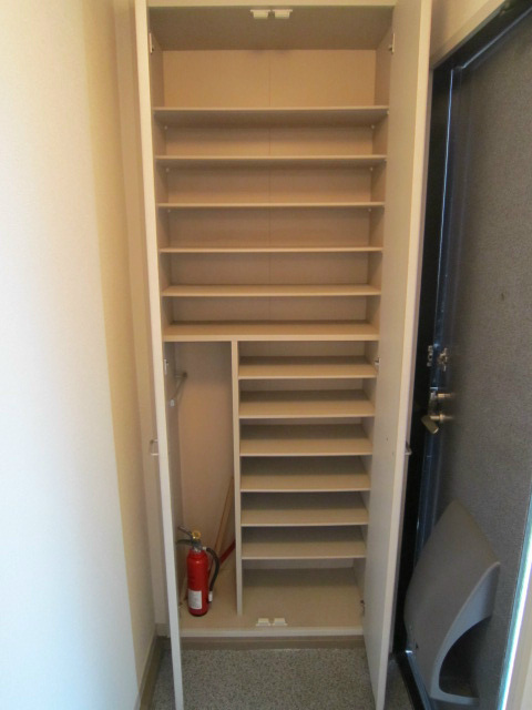 フジハイムＢ  玄関