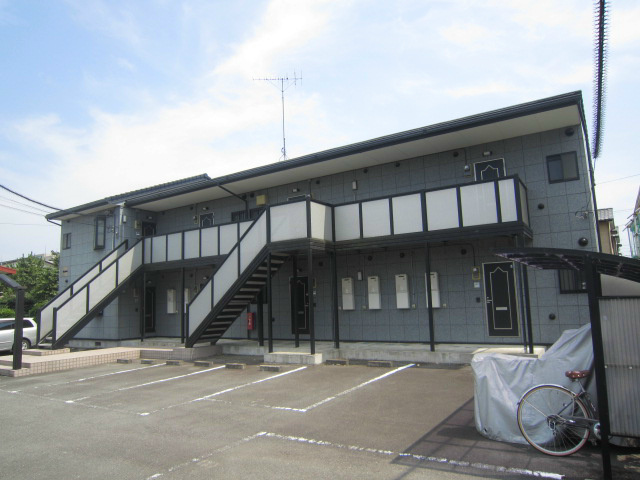 ヴィラシャルマン 102号室 外観