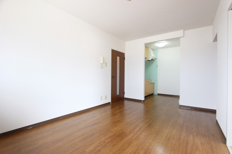 グランドール湘南 リビング