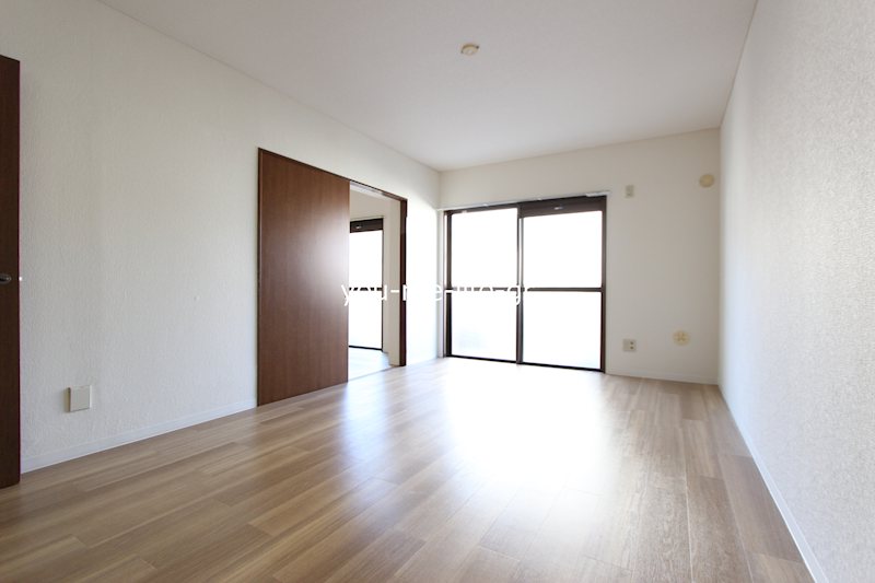 サニーレジデンス平塚Ⅱ リビング