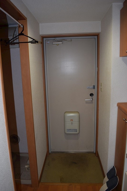 パル湘南台 玄関