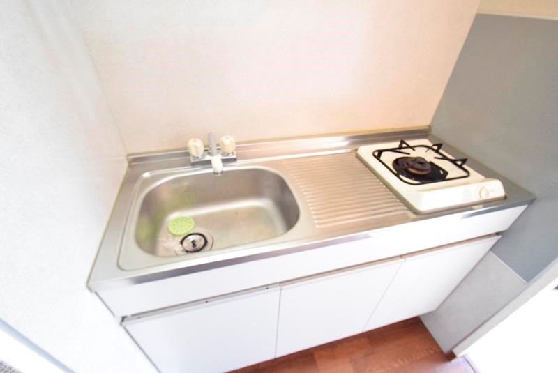 フォーユーハイツE キッチン